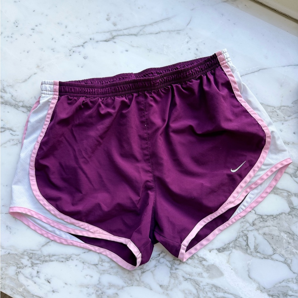 Nike Women's Tempo Shorts
